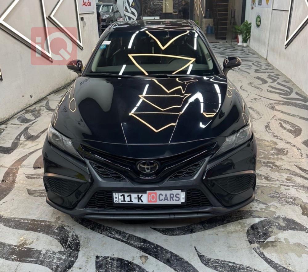 تۆیۆتا کامری